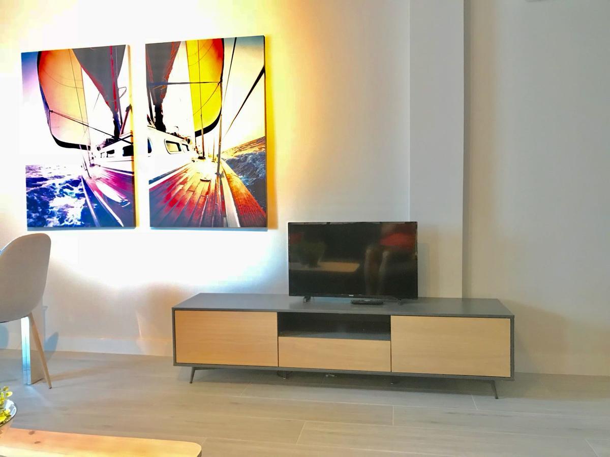 Lujoso Duplex En La Playa Con Vistas Al Mar Apartment ตอร์เรโมลิโนส ภายนอก รูปภาพ