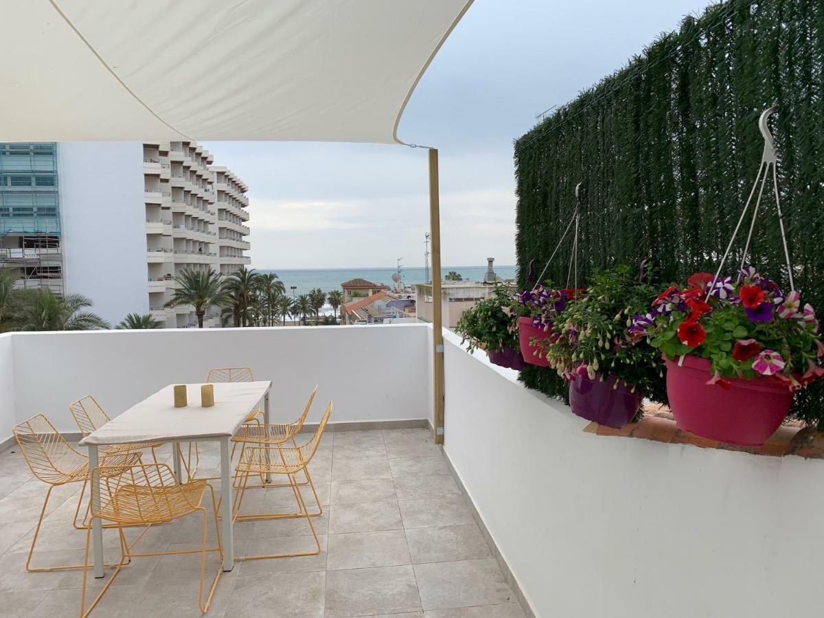 Lujoso Duplex En La Playa Con Vistas Al Mar Apartment ตอร์เรโมลิโนส ภายนอก รูปภาพ